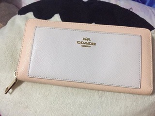 กระเป๋าสตางค์ coach ของแท้ พร้อมส่ง ฟรีems