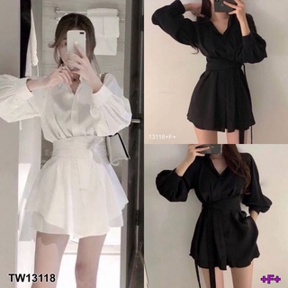 👗Pfashion [ส่งไว!!🚛] P13118 	Set 3ชิ้น Set 3 ชิ้น เสื้อแขนยาวคอปก+กางเกงขาสั้น+สายคาดเอวSet of 3 pieces Set of