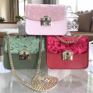 🌈 พร้อมส่งชนช็อป! NEW ARRIVAL! CHARLES &amp; KEIH EMBELLISHED BUCKLE CROSSBODY BAG 2018 🍭