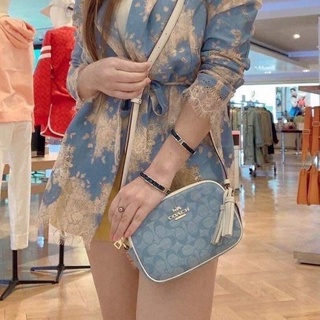 กระเป๋าสะพายสีฟ้าสวยๆๆมาใหม่ค่ะNEW Coach Mini Jamie Camera Bag In Signature