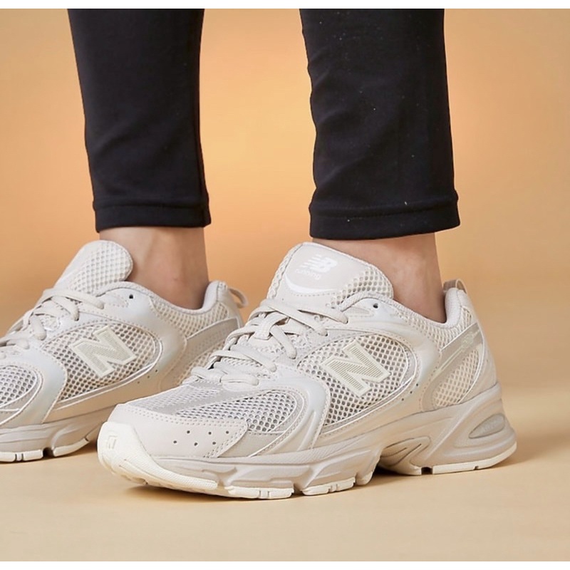 (พร้อมส่ง ของแท้100%) NEW BALANCE MR530AA1 WHITE BEIGE