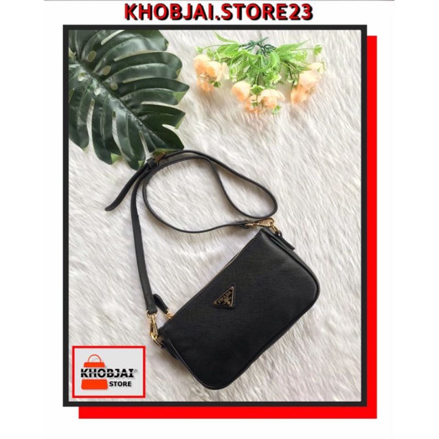 💞ขายแล้ว💞VTG PRADA LEATHER CROSSBODY BAG