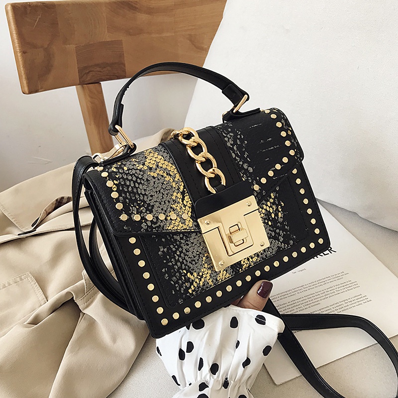 【พร้อมส่ง】ใหม่ กระเป๋าสะพายไหล่ ทรงเมสเซนเจอร์ แบบพกพา แฟชั่นสําหรับผู้หญิง 2022