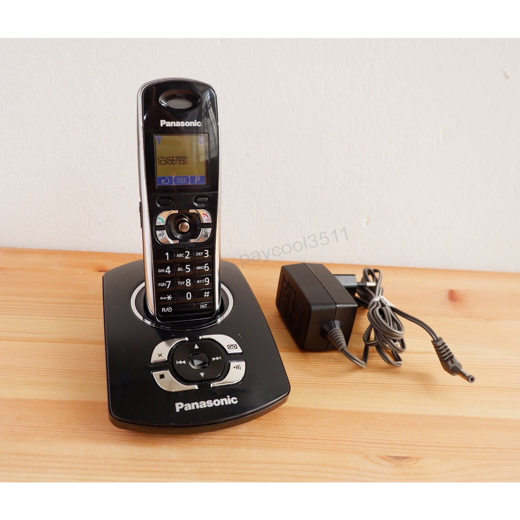 โทรศัพท์บ้านไร้สาย Panasonic KX-TG8321 DECT Cordless Phone จอสี พร้อมใช้งานครับ