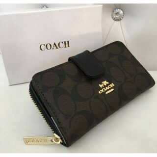 กระเป๋าสตางค์ Coach สองพับงานเนี๊ยบ