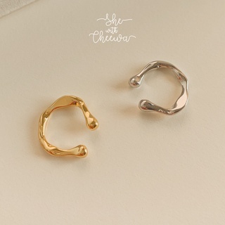 She with Cheewa | silver925 | wry earcuff ต่างหูหนีบเงินแท้ มินิมอล ทรงคลื่น จิ๋วๆ ปรับขนาดตามใบหูได้ค่ะ