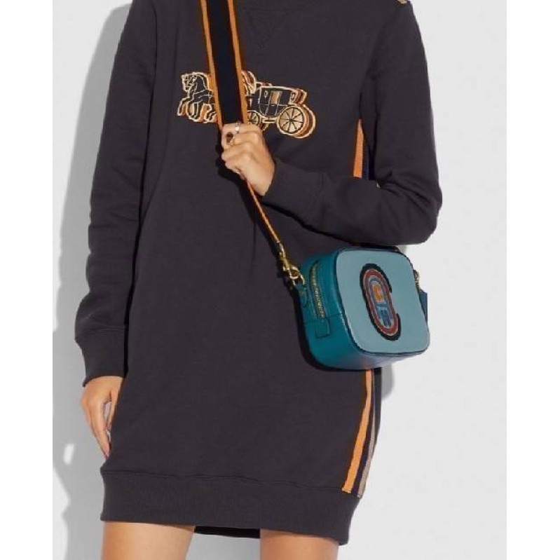 COACH Camera Bag In Colorblock With Coach Patch (COACH F79278)   🔻SIZE : 21cm (L) x 16cm (H) x 7.5cm