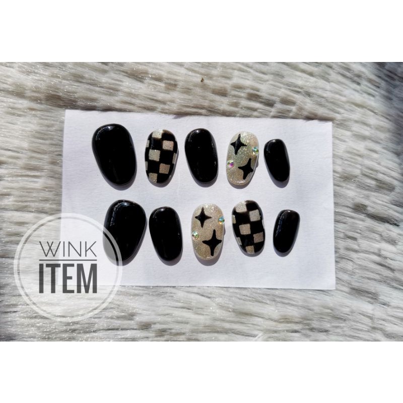 W092 เล็บปลอม​ เล็บ​ เล็บเจลแท้​ Nail​ เล็บเจลเพ้นท์ลายยโทนสีดำ​ ​ มีกาว+ตะไบแถมให้ฟรี