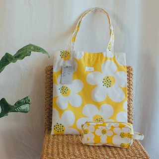 RINA totebag- Yelo Daizy (กระเป๋าผ้า กระเป๋าสะพายข้าง กระเป๋าไปเรียน กระเป๋าเคียง  กระเป๋าสะพายไหล่)