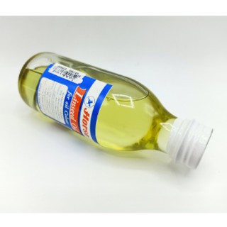 KTS (ศูนย์เครื่องเขียน) น้ำมัน Linseed Oil ตราม้า 2 oz.(ขวดเล็ก)