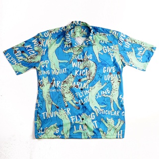 เสื้อฮาวายไหมอิตาลี แขนสั้น แชปเตอร์วัน สเก๊ตบุ๊ค ลายแมวสีฟ้า / Blue Cat Italain Silk Hawaii Shirt Chapter One