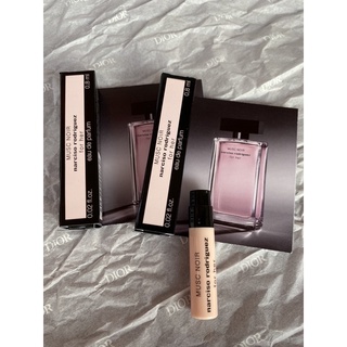 NARCISO RODRIGUEZ น้ำหอมสำหรับคุณผู้หญิง For Her Musc Noir Eau De Parfum 0.8 มล.