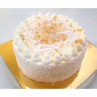 Young Coconut Cake เค้กมะพร้าวอ่อน เนื้อนุ่มๆ อร่อยโดนๆ