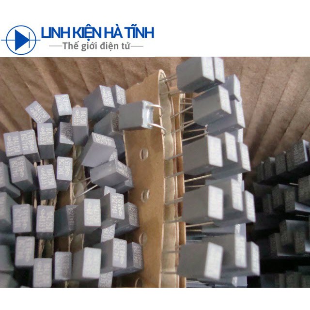 [60 CONS] SQUARE CAPACITOR 100V104J 104J 0.1UF 100V