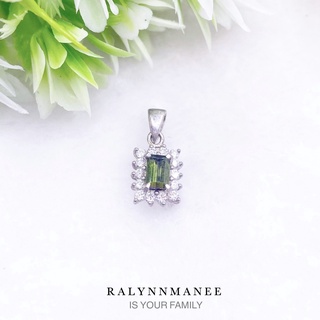 J6403 จี้พลอยกรีนทัวร์มารีนแท้ ( Green tourmaline ) ตัวเรือนเงินแท้ 925 ชุบทองคำขาว