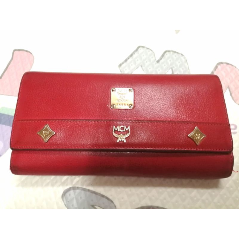 กระเป๋าสตางค์ พับ 3 ทบ  MCM สีแดง มือ 2 แท้