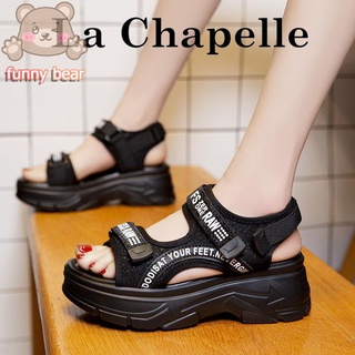 รองเท้าเสริมส้น👡 รองเท้าแตะเสริมส้น รองเท้าแตะส้นตึก☢La Chapelle รองเท้าแตะกีฬาผู้หญิงฤดูร้อนปี 2022 ใหม่สุทธิสีแดงหนาพ