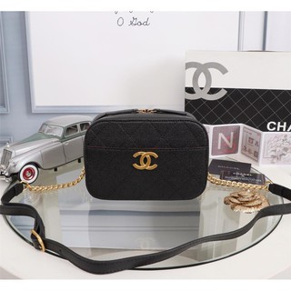 19 ใหม่ CHANEL กระเป๋าชาแนลคลาสสิกอเนกประสงค์กระเป๋ากล้องกระเป๋าสะพายโซ่กระเป๋า messenger