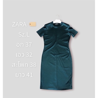 Dress Zara sz. L แคร์ครบ ไม่มีตำหนิ สีเขียวมรกตสวย สีนี้หายากมาก!!