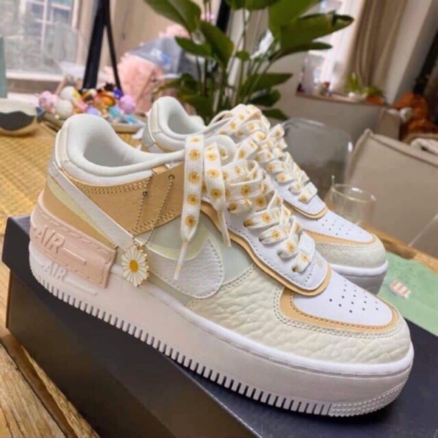 nike af1 shadow se daisy