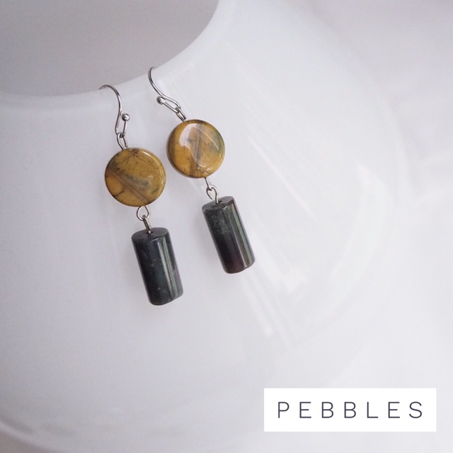 Chapter I : Flinstones : PEBBLES