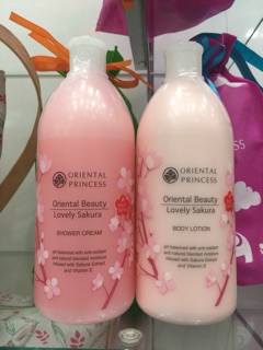 Oriental Princess ชุดครีมอาบน้า+โลชั่น lovely sakura