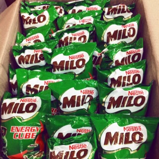 Milo Cube ยกลัง 24 ห่อ ไมโล คิวบ์ ห่อ 100 ชิ้น ไมโลคิวบ์ ช็อคโกแลต หมดอายุ 10/2023