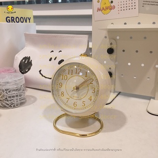 [พร้อมส่ง] นาฬิกาปลุก นาฬิกาตั้งโต๊ะ นาฬิกาห้องนอนสไตล์เกาหลี นาฬิกาเดสก์ท็อป นาฬิกาปลุกขนาดเล็ก สีครีม