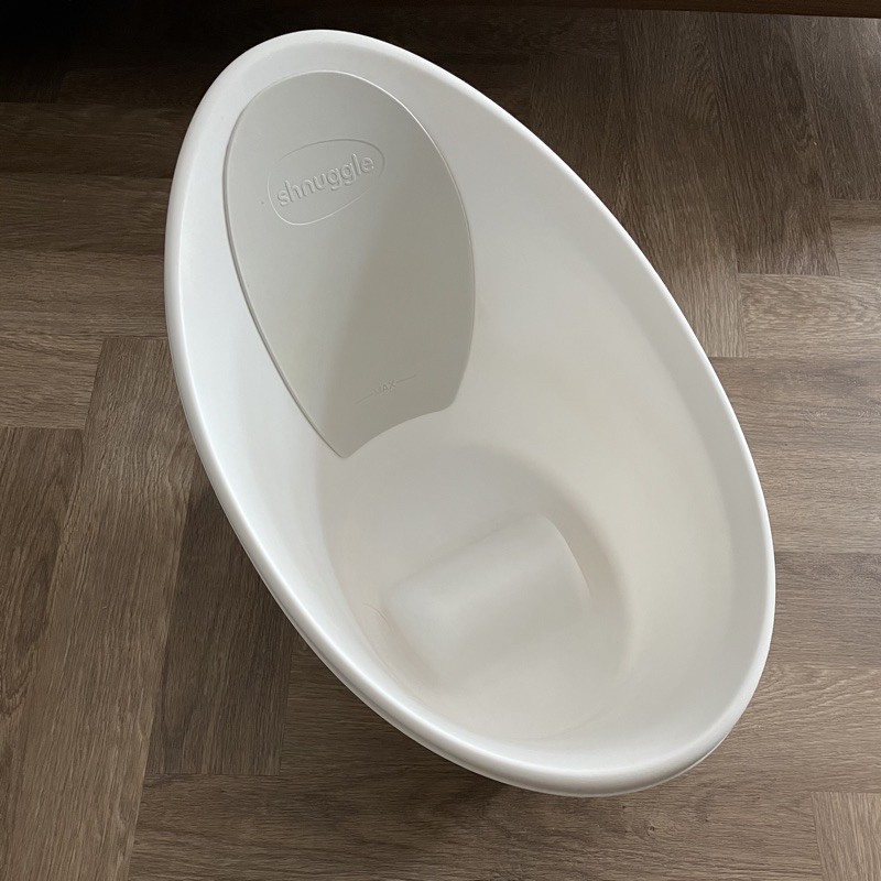 อ่างอาบน้ำเด็ก Shnuggle bath สีขาว