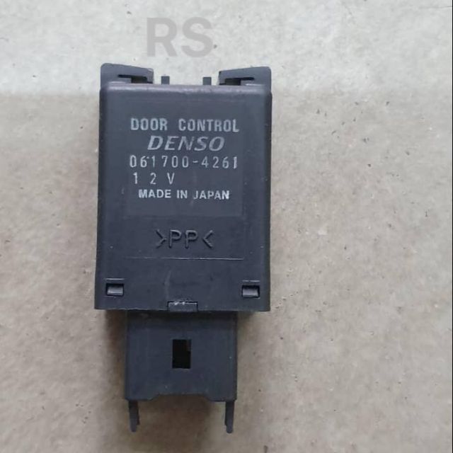 CENTER LOCK RELAY TOYOTA AVANZA)