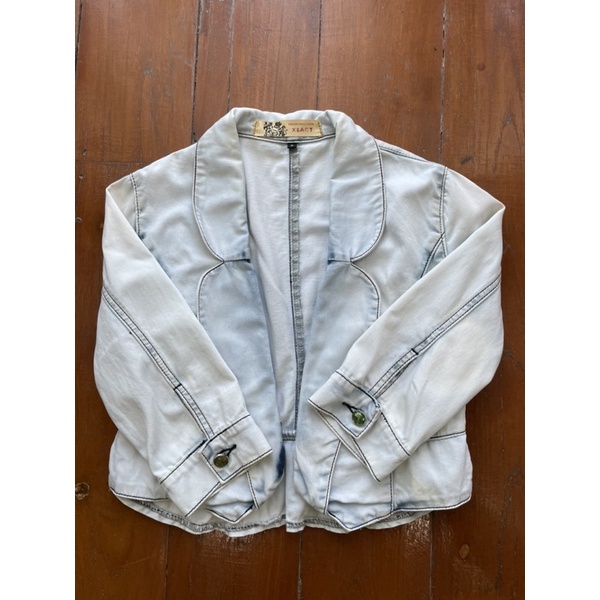 Xact เสื้อยีนส์ Sixe S