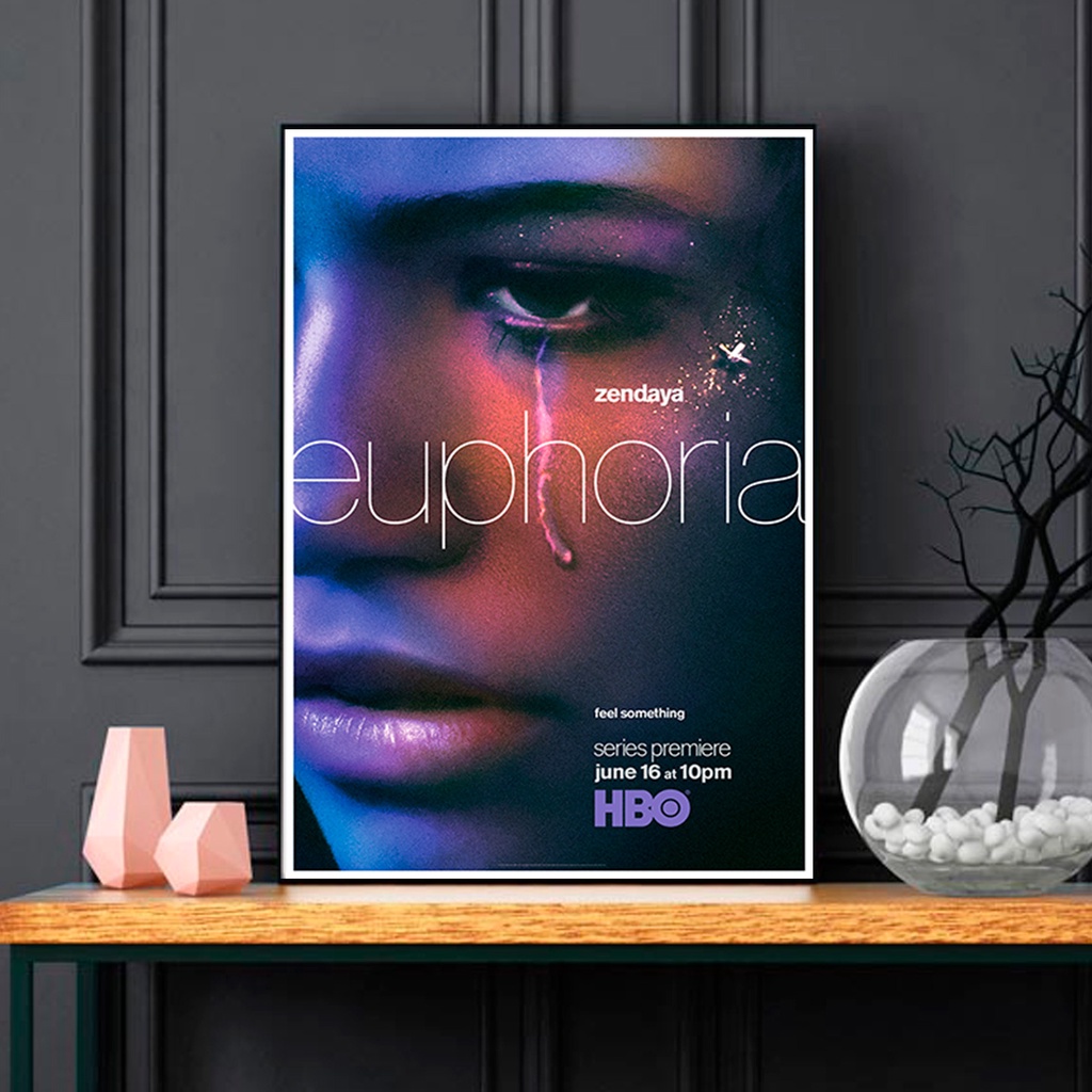 Euphoria TV Series Poster : Zendaya และ Jacob Elordi โปสเตอร์ซีรีย์สุดฉาว กับโลกฟอนเฟะของวัยรุ่น Gen