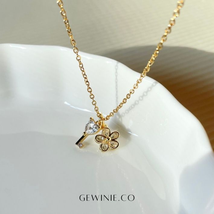 Gewinie.co – Mixed Daisy Necklace สร้อยคอ จี้ดอกไม้ ราคา ถูกที่สุด ดีลบีเคเค แกลเลอรีภาพที่ 4