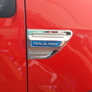 ครอบแก้มข้าง Chevrolet Trailblazer ชุบโครเมี่ยม ( 2 ชิ้นซ้าย+ขวา ) ใส่ปี 2012 ถึง 2020