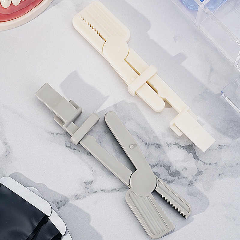 3 ชิ้น คลินิกทันตกรรม พลาสติก X-Ray ที่ใส่ฟิล์ม คลิป ที่ใส่ ห้องปฏิบัติการ ที่ใส่คลิปฟิล์ม ในห้องปฏิบัติการ