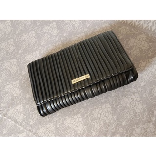 กระเป๋า Pleated Clutch  Shu uemura