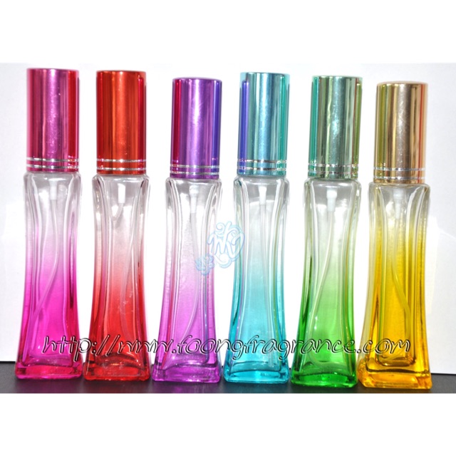 ขวดหอคอยสี คละสี 30-50 ml. แม่ค้าเลือกแบบเลือกสีให้(ขวดเปล่า)1โหล ร้าน น้ำหอมฟุ้ง Homfoong