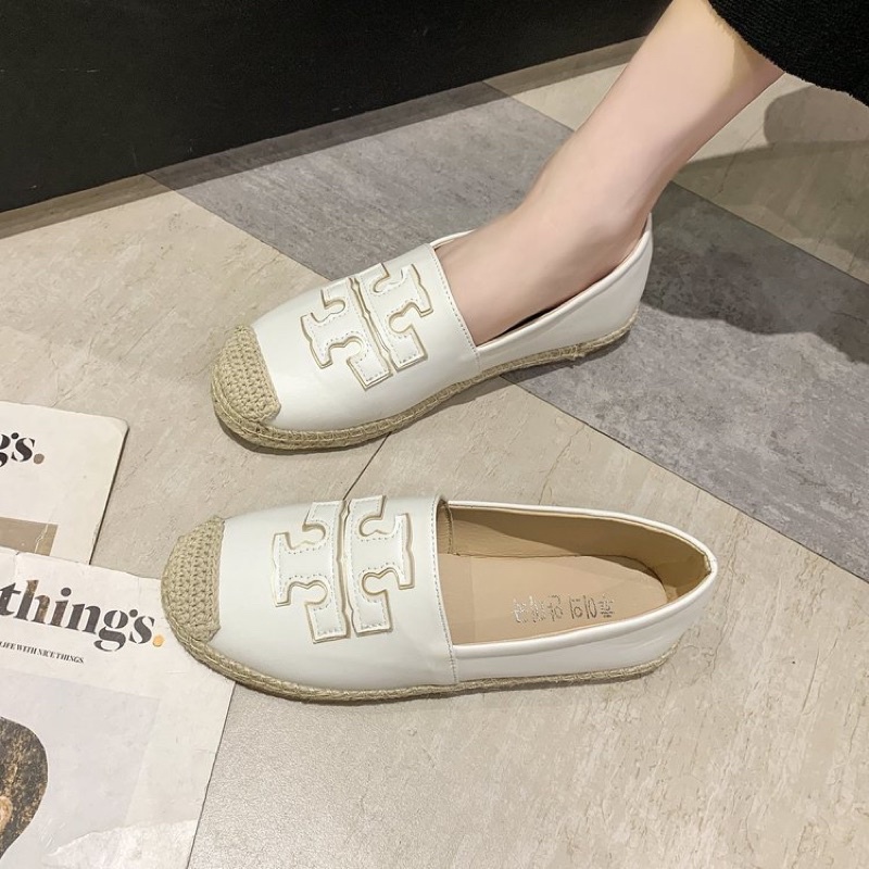 [พร้อมส่งมีกล่อง]👟รองเท้าแฟชั่นงานเกาหลี➕ Tory bust โทรีบัท ➕พื้นเรียบ หุ้มส้น ส้นแบน งานดีมาก และใส่สบายจ้า🌟 - รูปที่ 4