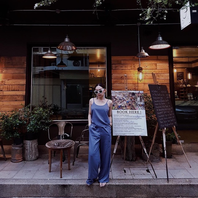 ชุดเซ็ท เสื้อกางเกง จากร้าน loonny stores