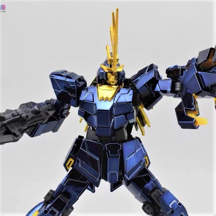 [DABAN : โมจีน] MG 1/100 Unicorn Banshee (Titanium Finish) [6639S]