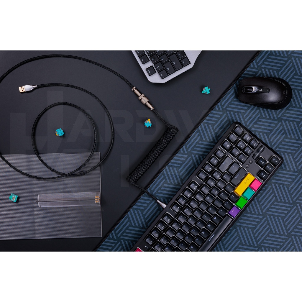 Coiled Cable 8K Magnetic Mechanical Keyboard / สายเคเบิ้ล สายถัก สายคีย์บอร์ด  / USB C to A