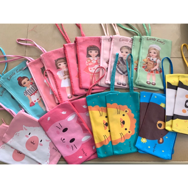 20บาท 3 แถม 1 !! กระเป๋าซิบ ใส่เครื่องสำอาง เครื่องเขียน