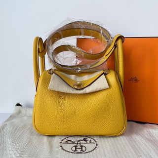 🚚💨พร้อมส่ง🚚💨

New Hermes Mini Lindy Jaune Amber Clemence GHW stamp Y