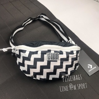 Converse กระเป๋าคาดอก รุ่น votage waist bag (1542)