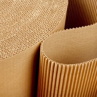 กระดาษลูกฟูก 2 ชั้น ขนาด 120 ซม. * 200 ซ.ม. ราคา 100 บาท