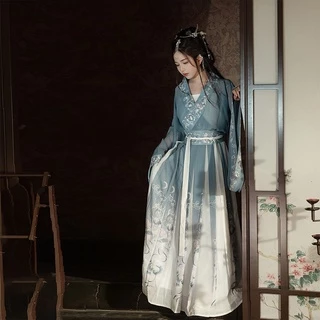 Hanfu [Fanyu] เสื้อผ้าแขนใหญ่ของนักวิชาการจีนในฤดูใบไม้ผลิและฤดูร้อน