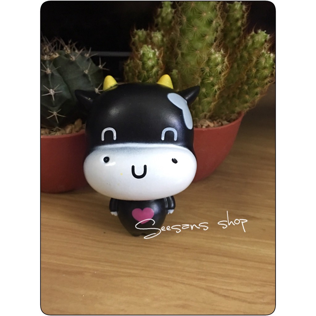 ตุ๊กตาเสียบเสาอากาศรถยนต์ วัวสีดำ สูงประมาณ  8cm.sale ราคา ถูกที่สุด ดีลบีเคเค