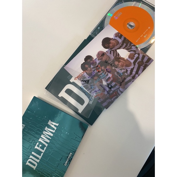 อัลบั้มเปล่า Dimension dilemma essential ver