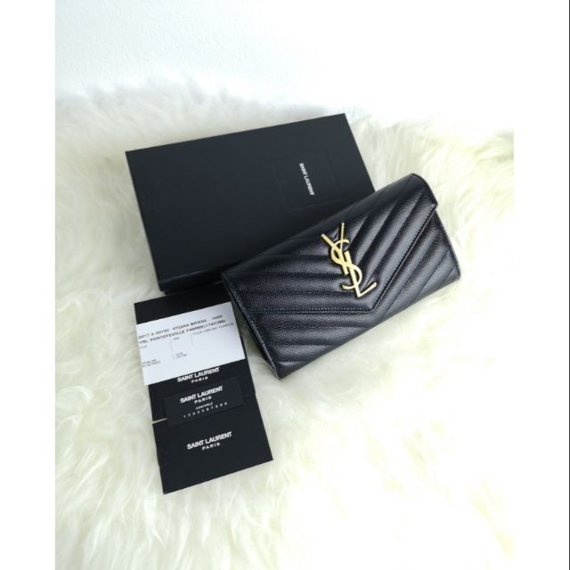 Used in good condition
YSL Saint Laurent​ flap long wallet