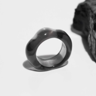 แหวน slope ring | แหวนสีดำ |  แหวนแฟชั่น แหวนมินิมอล แหวนอะคริลิก แหวนสไตล์เกาหลี แหวนราคาถูก แหวนสตรีท